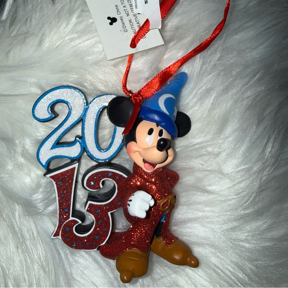 NWT Disney World 2013 Mickey as the sorcerer dated ornament